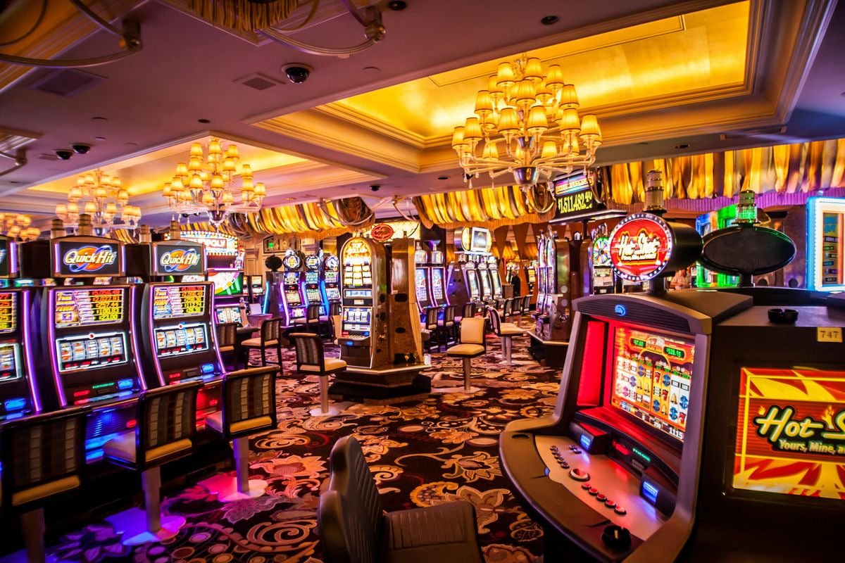 lucky gold APP Mobile Gaming Sportsbook Live Casino Slots မြန်မာ ကစားသမားများ